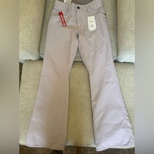 Volcom woman’s snowboard pants brand new with tags never worn.